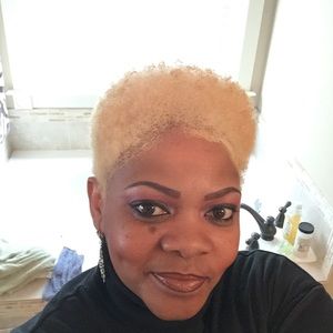 Meet your Posher, Janice